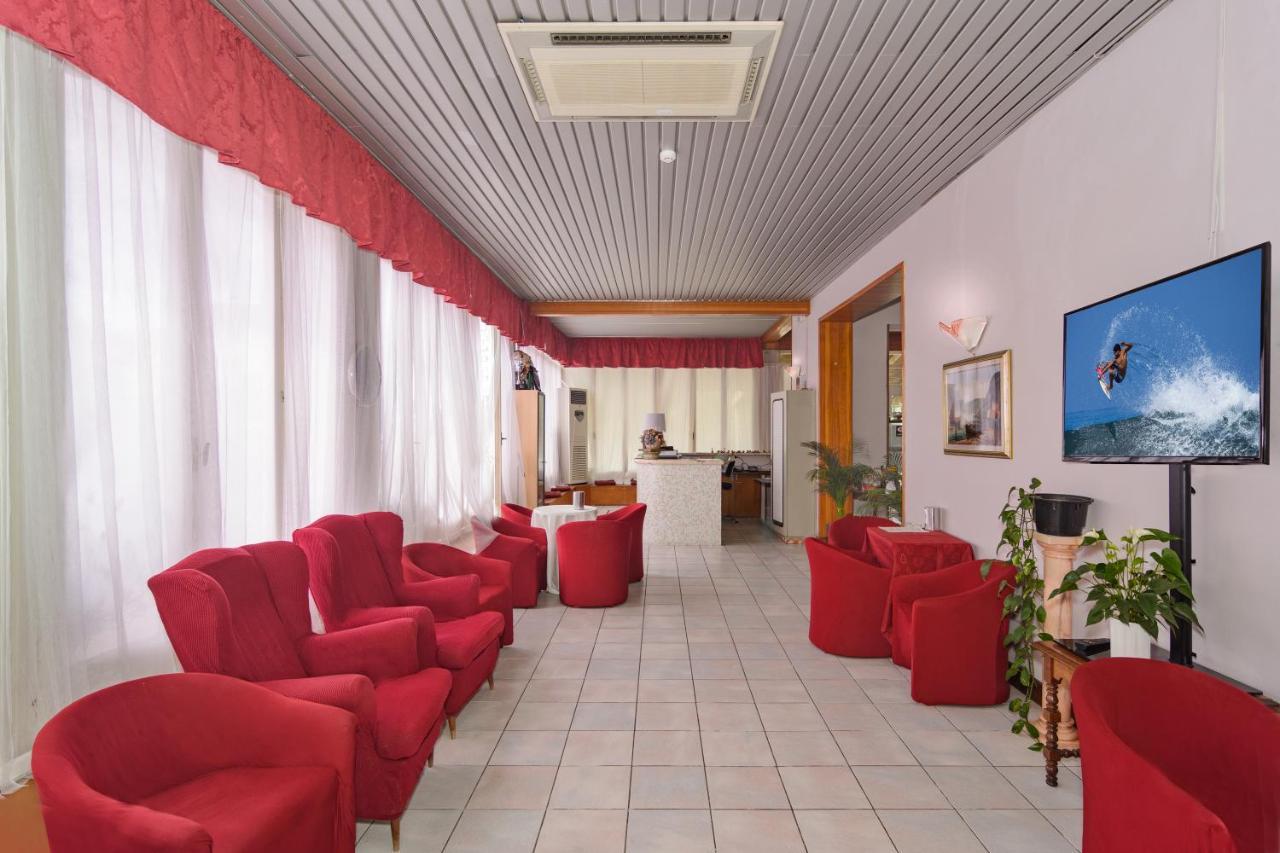 Hotel Villa Colombo 리도디캄파이오레 외부 사진