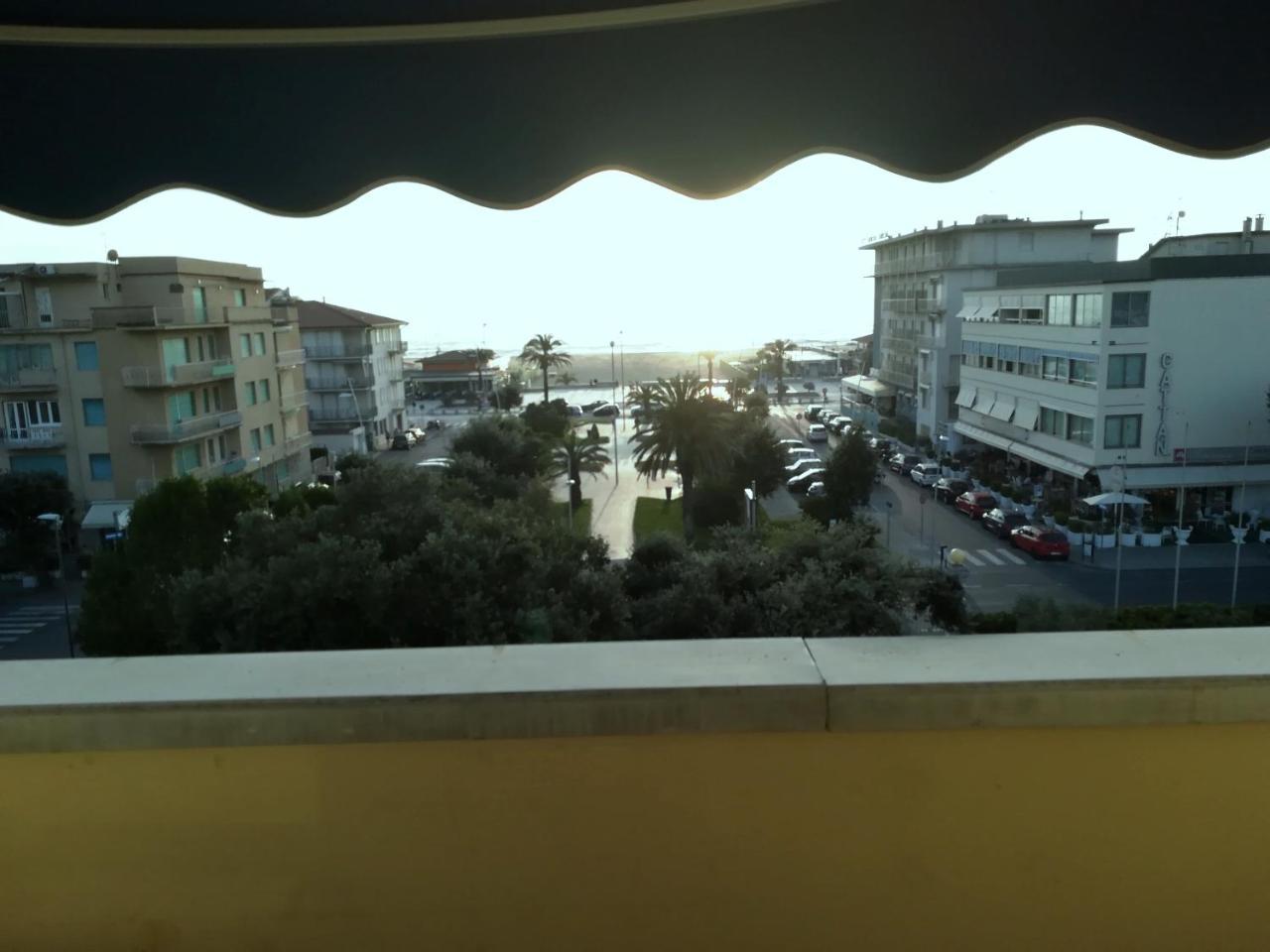 Hotel Villa Colombo 리도디캄파이오레 외부 사진
